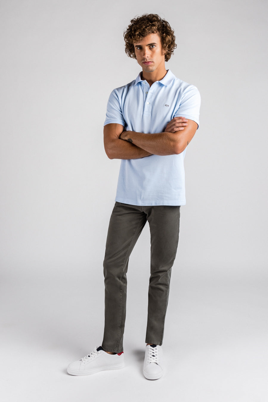 Chino Regular Olive (Verde Oliva)