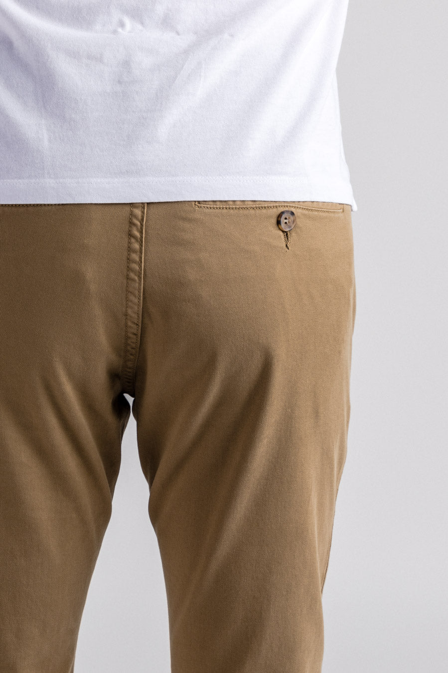 Chino Slim Serengeti (Camel)